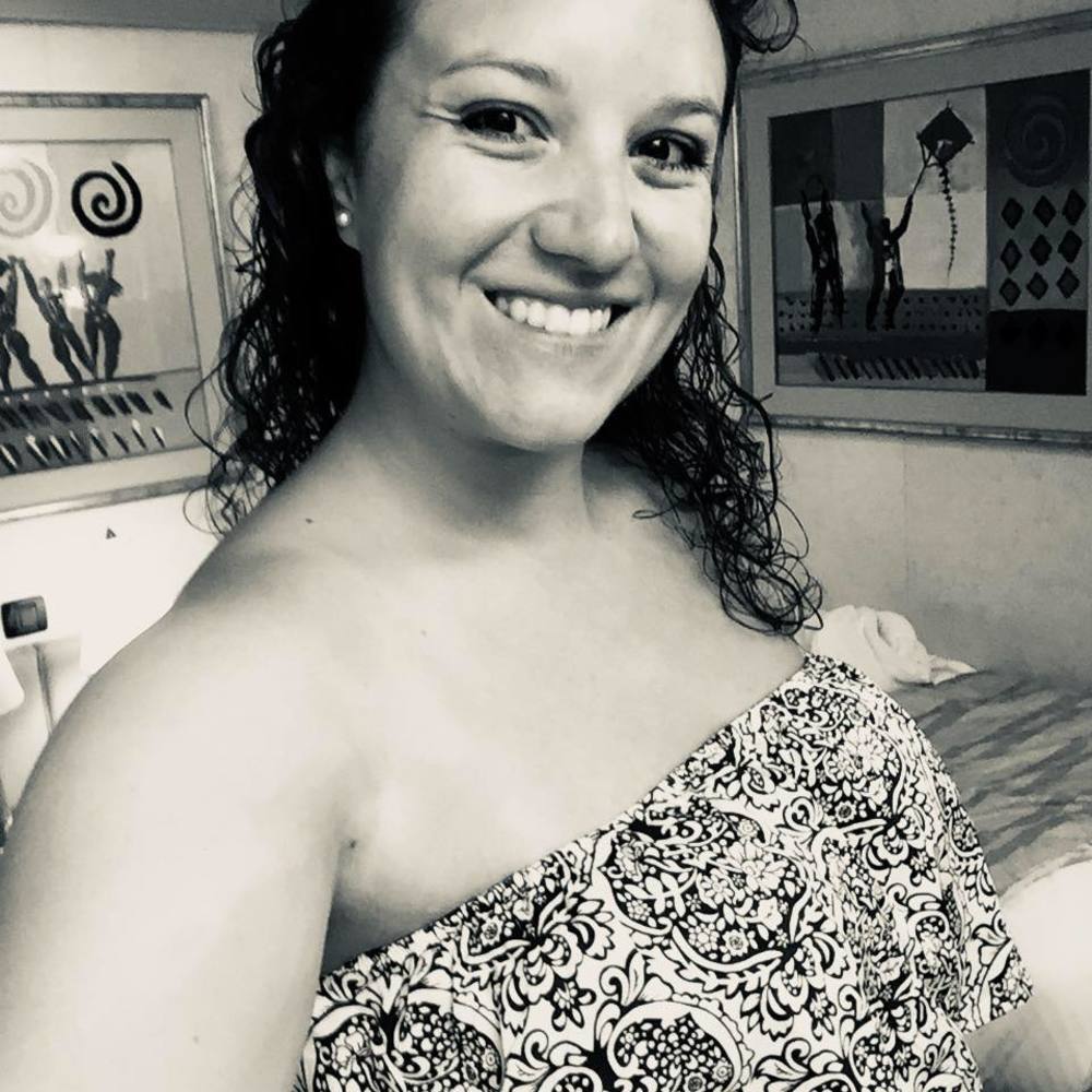 Meet your Posher, Laura